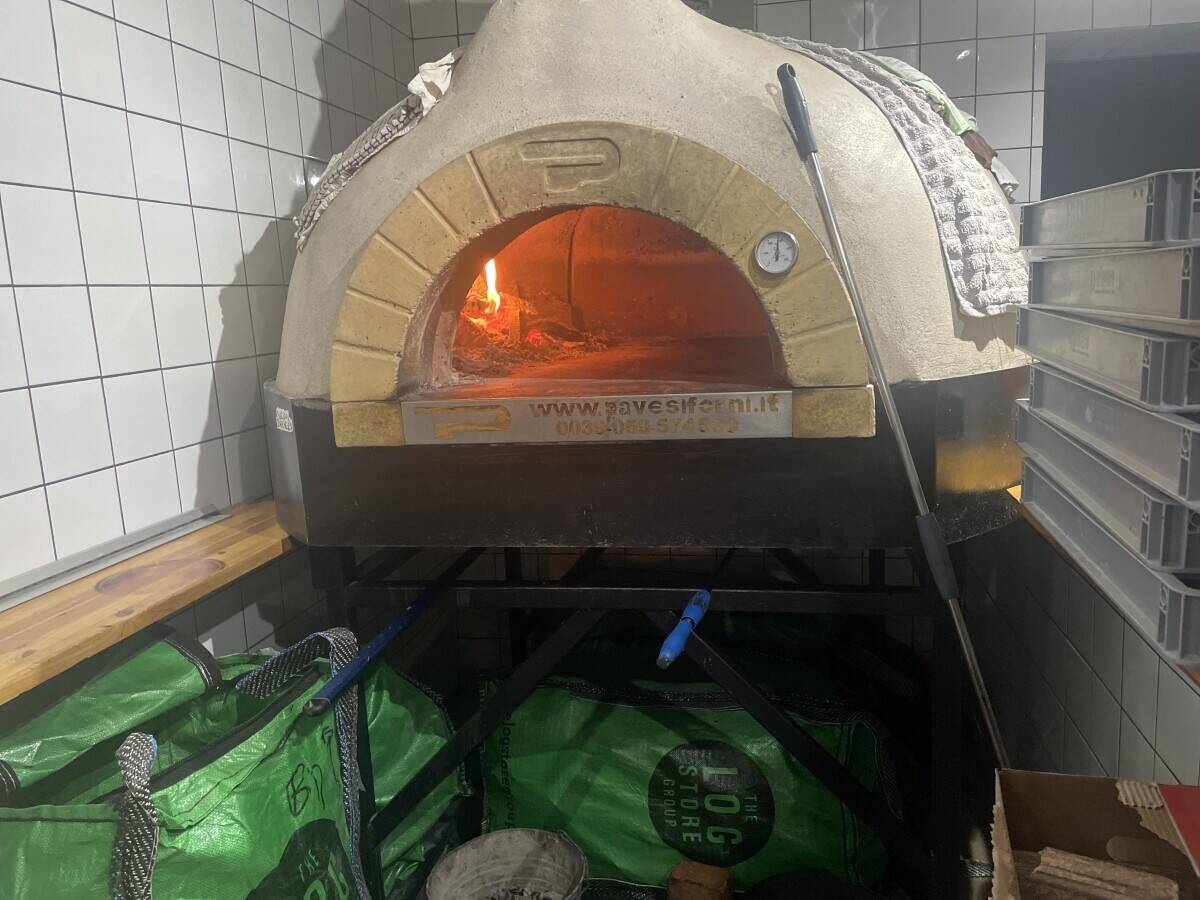 Woodfired pizza restaurant Bournemouth 