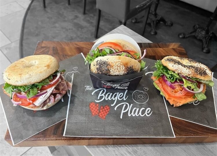 POPULAR MULTI-SITE BAGEL & BURRITO CHAIN WITH CENTRAL PRODUCTION HUB