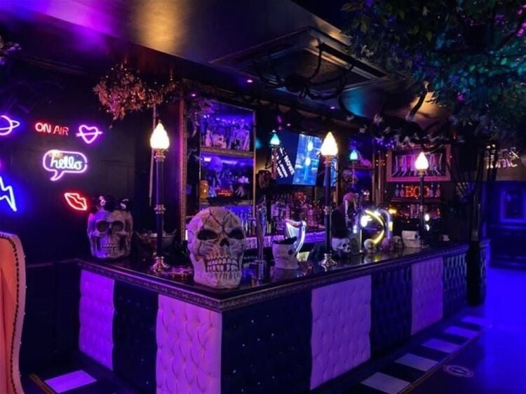 Licenced Trade, Pubs & Clubs For Sale in Keighley