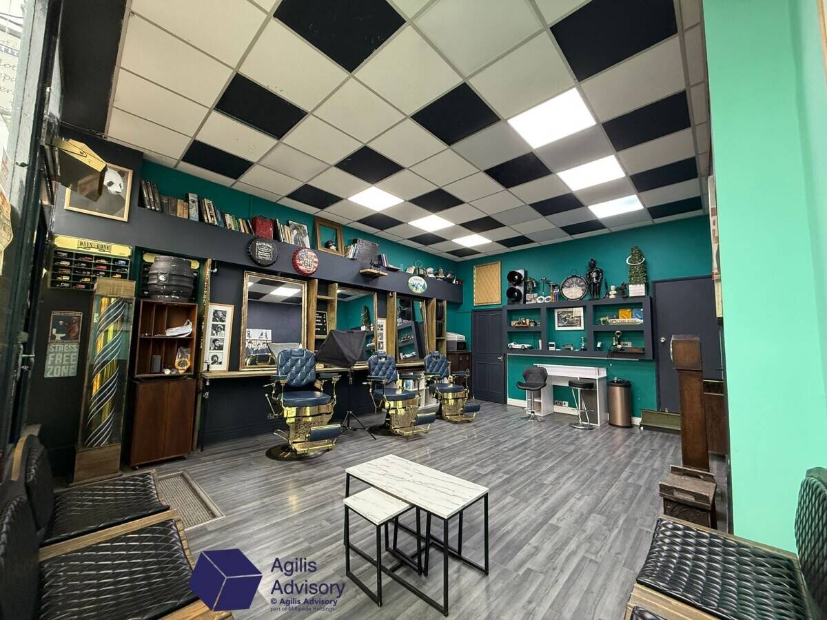 PRICE REDUCED! Prime Barber Shop Opportunity in the Heart of Banbury