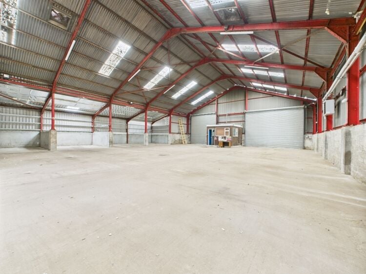 Versatile Industrial Site with Renewable Income – Towiemore