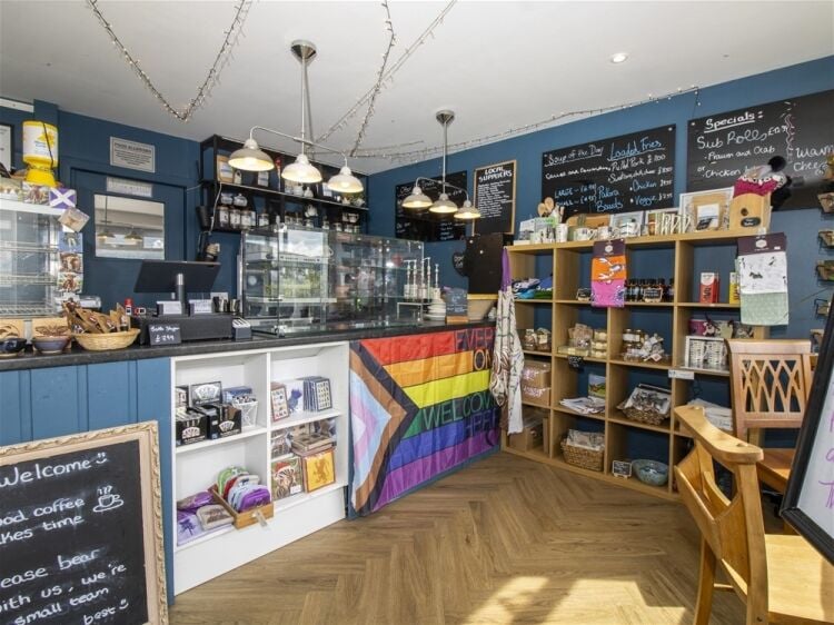 Waterside Café & Flat