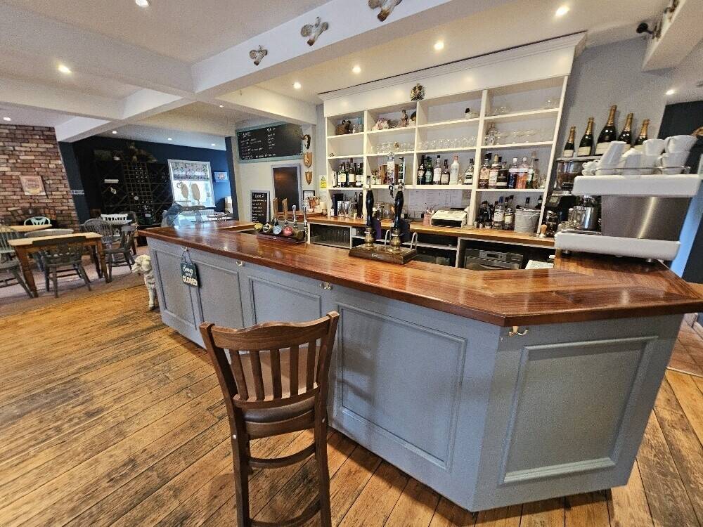 Well Presented Detached Pub & Restaurant In A Popular Wiltshire Village - Currently Closed
