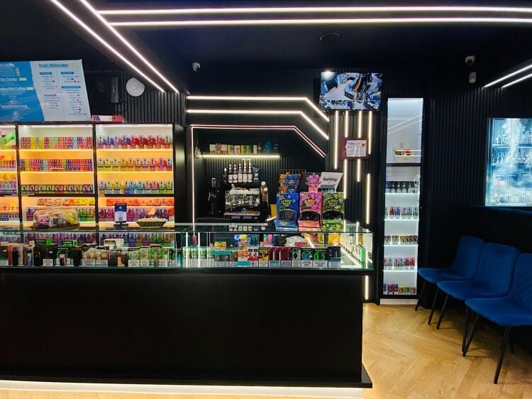 Leasehold Vape Store & Dessert Cafe Located in Nottingham Photo 4