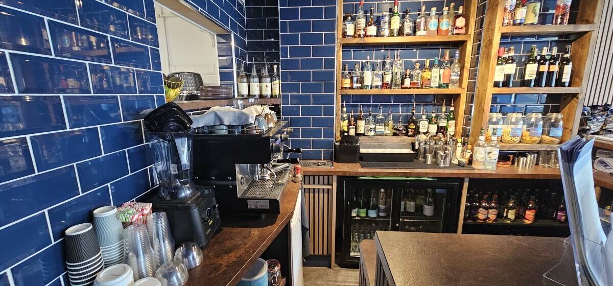 Cafe & Bar for sale in Folkestone Photo 4