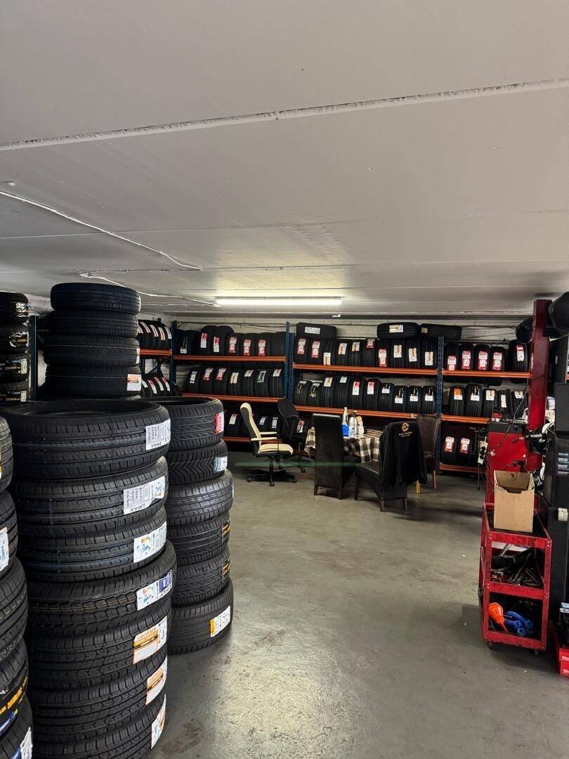 Established MOT centre, Fully equipped workshop, Tyres and Hunter Wheel Alignment