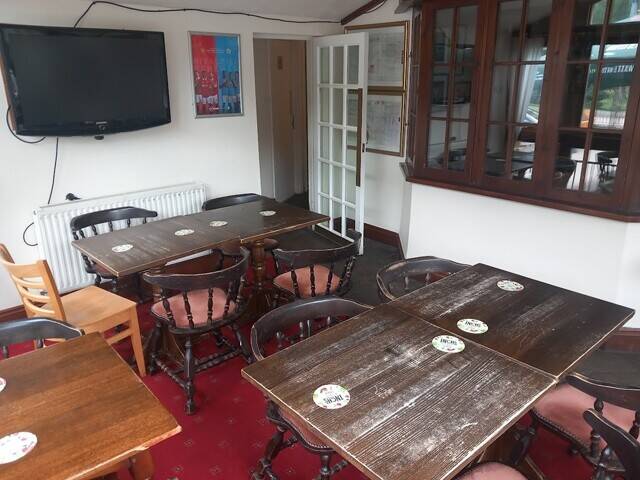 MONMOUTHSHIRE - ROYAL FOREST OF DEAN - TRADITIONAL VILLAGE PUB WITH LETTING ROOMS AND OUTSTANDING