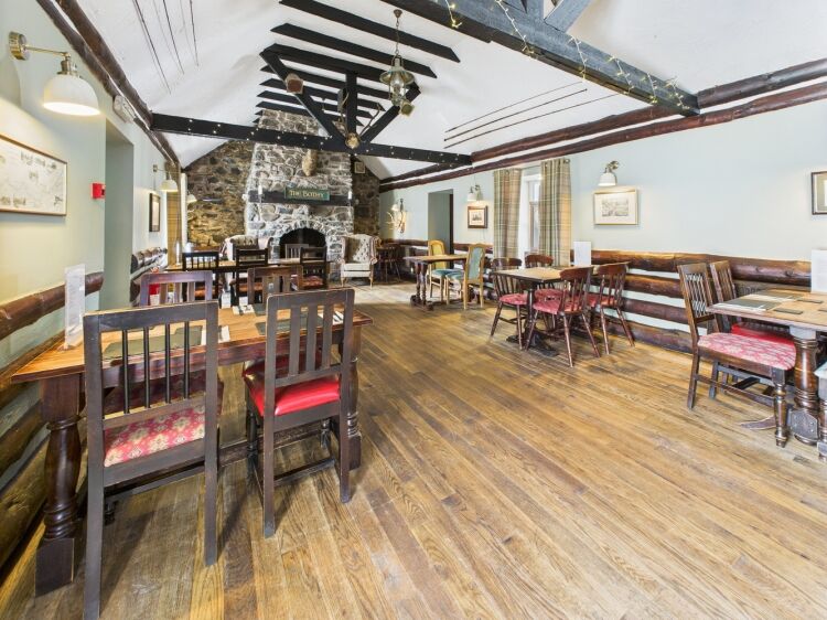 Historic Charm, Modern Comforts – The Clachan Inn