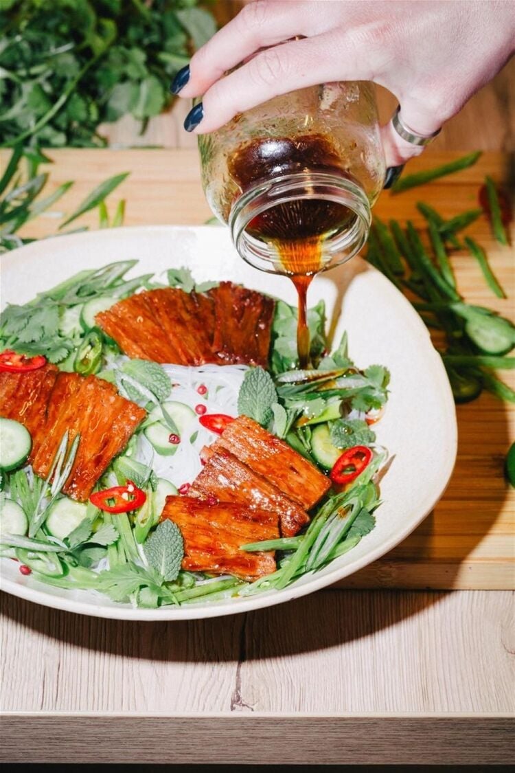 VEGAN E-COMMERCE PLATFORM AND FULFILMENT COMPANY