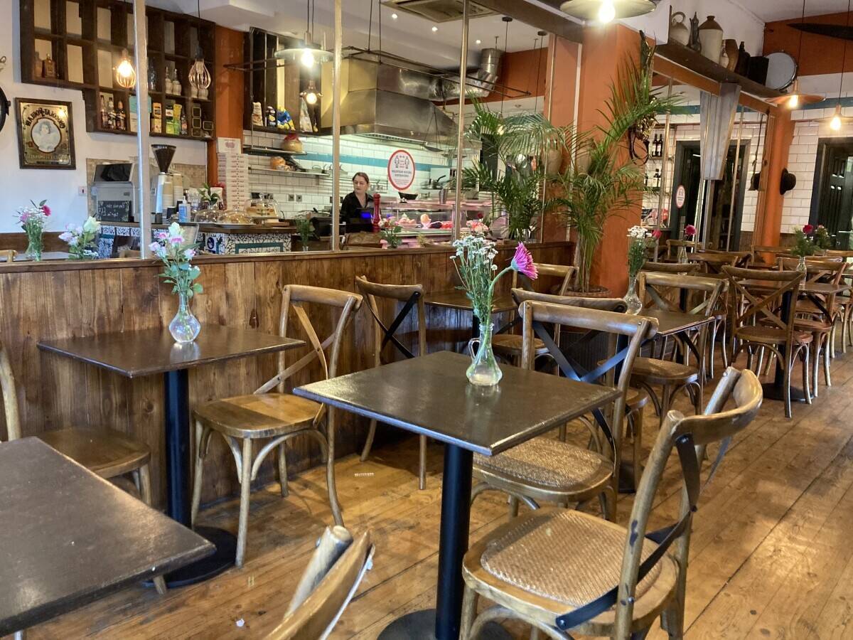 REDUCED PRICE !!Italian restaurant, cafe , bistro for sale Hampstead