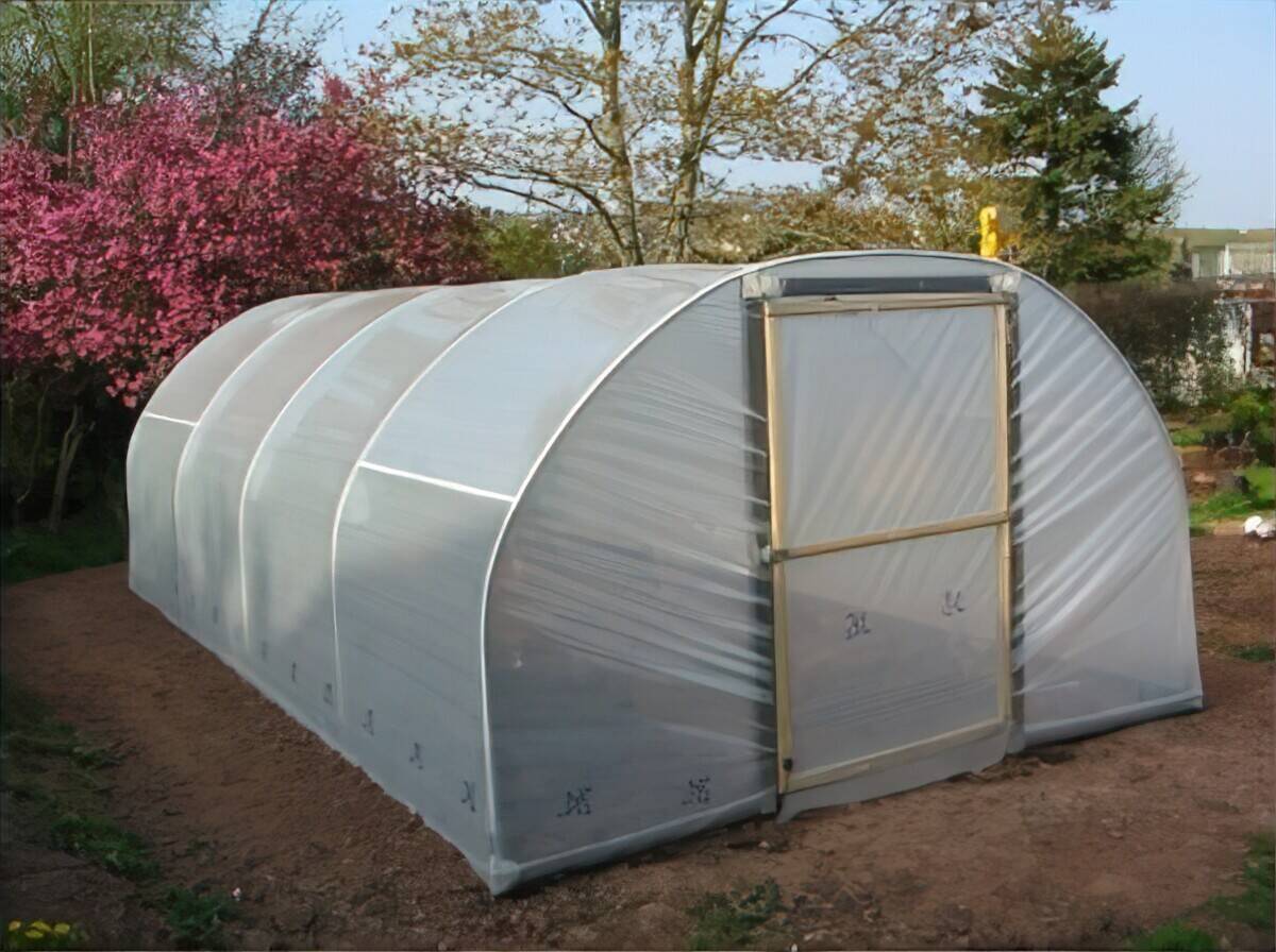 Manufacture and sale of polytunnels