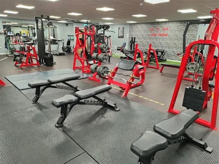 INDEPENDENT COMMUNITY GYM Photo 4