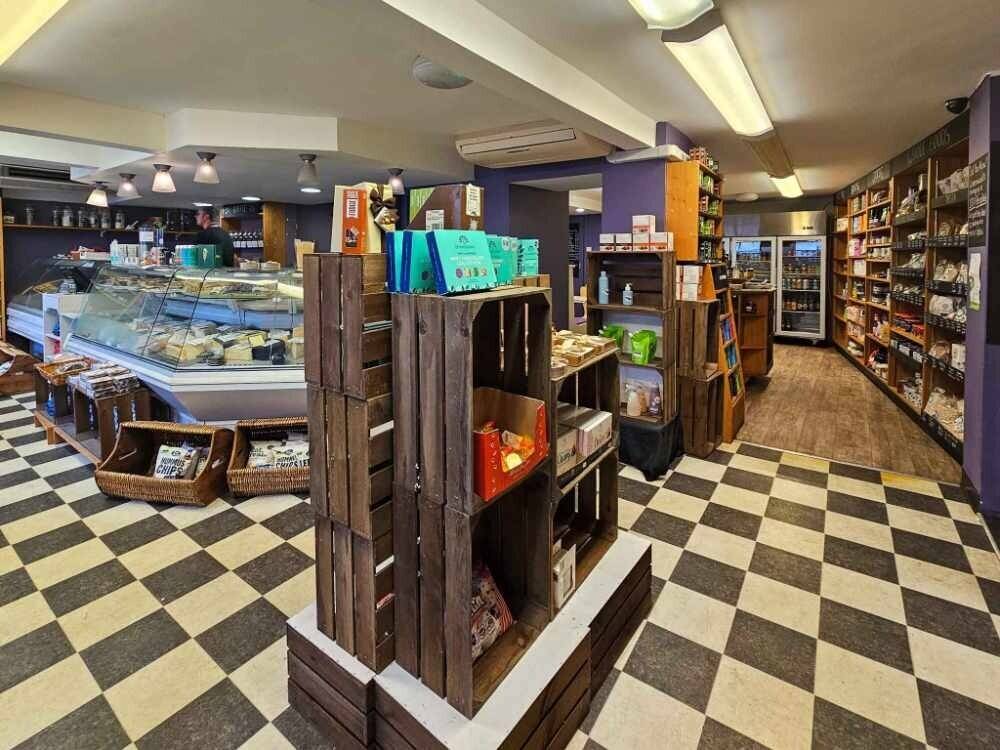 A successful retail delicatessen, café and farmers’ market business for sale Photo 4
