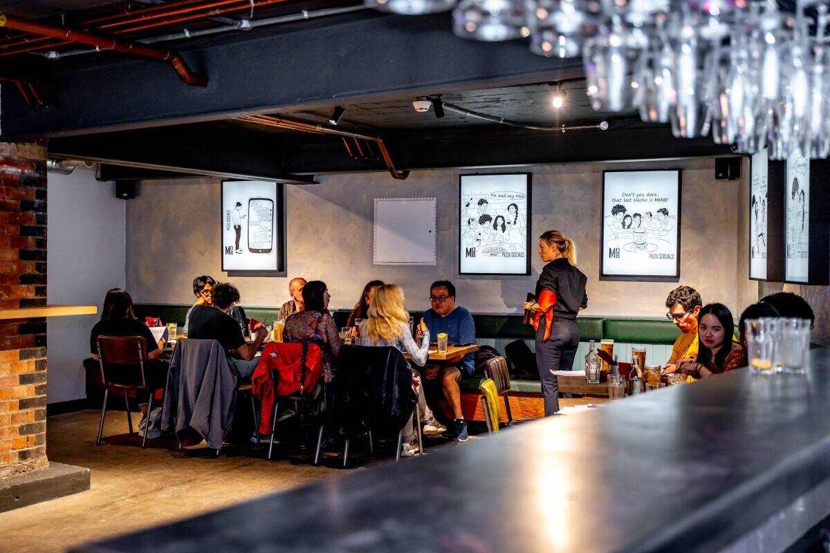 Newly Opened PIZZA restaurant & cocktail BAR in Shoreditch Photo 4