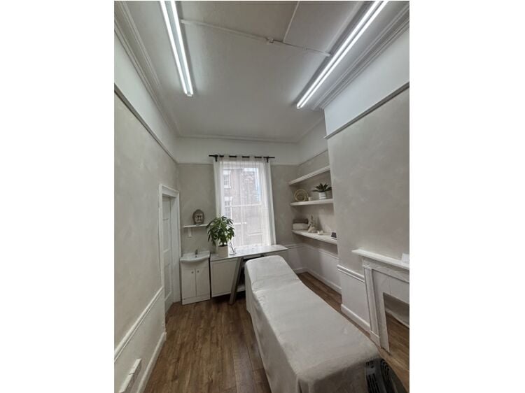 Glow with Success – Own This Established Beauty Brand Photo 4
