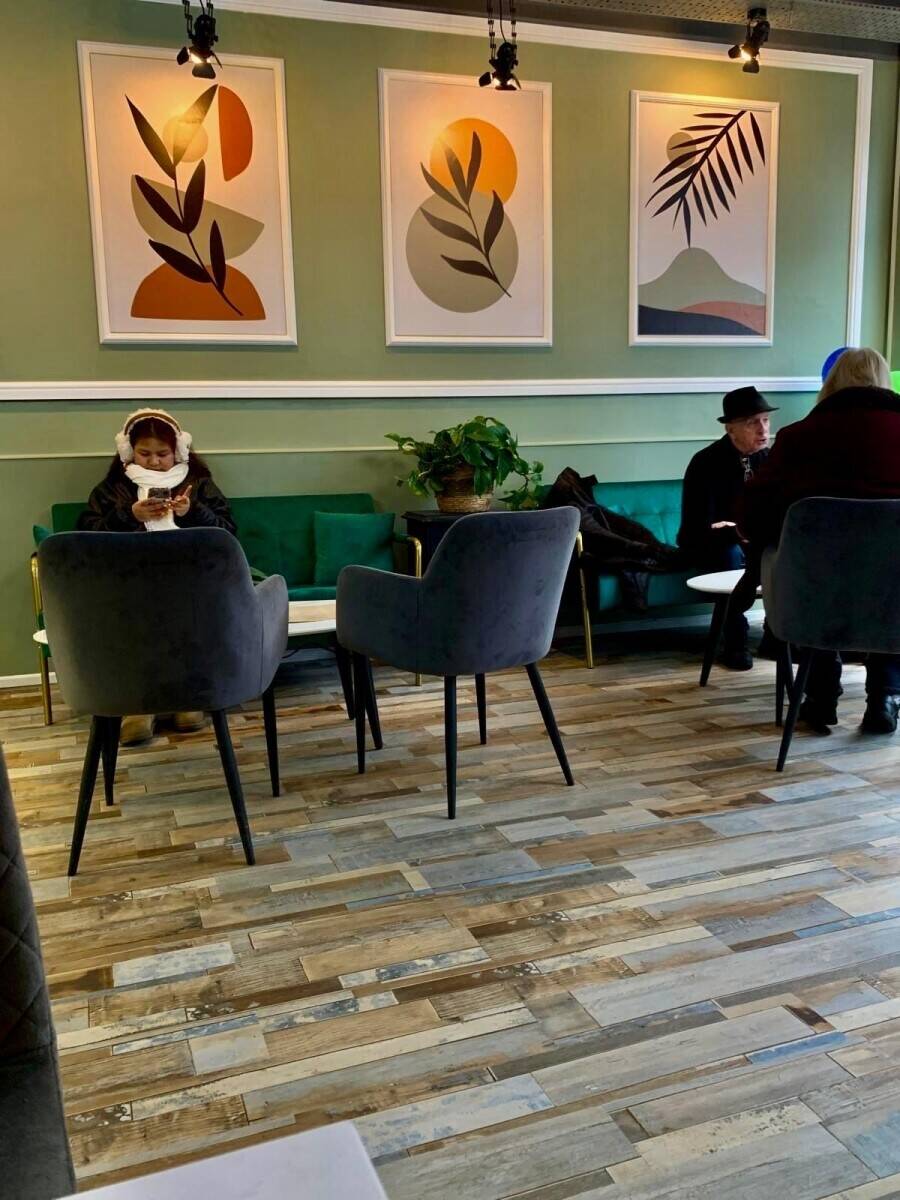 Well Established Cafe and Brunch house Photo 4