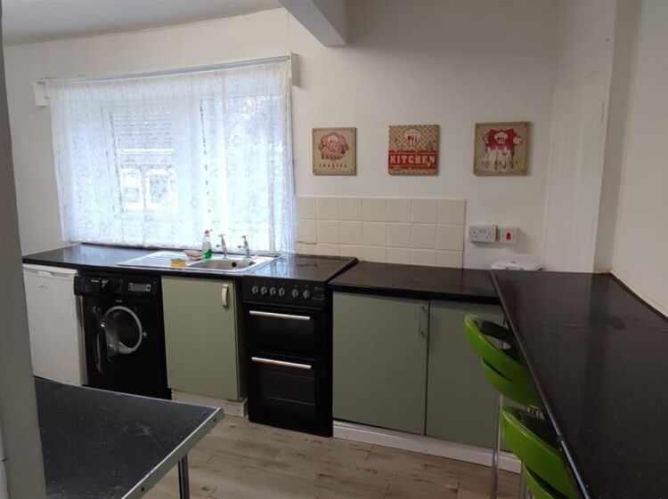 Cafe & Sandwich Bars For Sale in Leeds