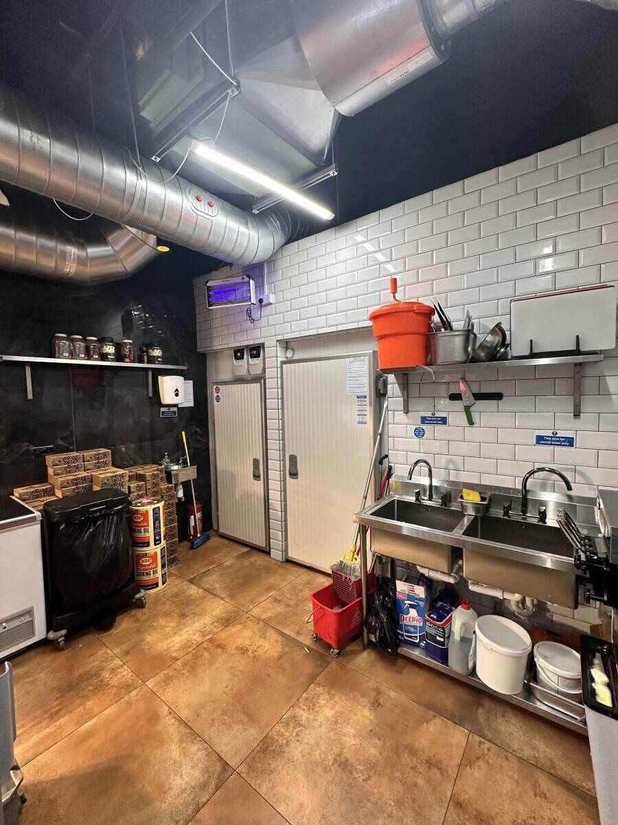 Burger restaurant and takeaway