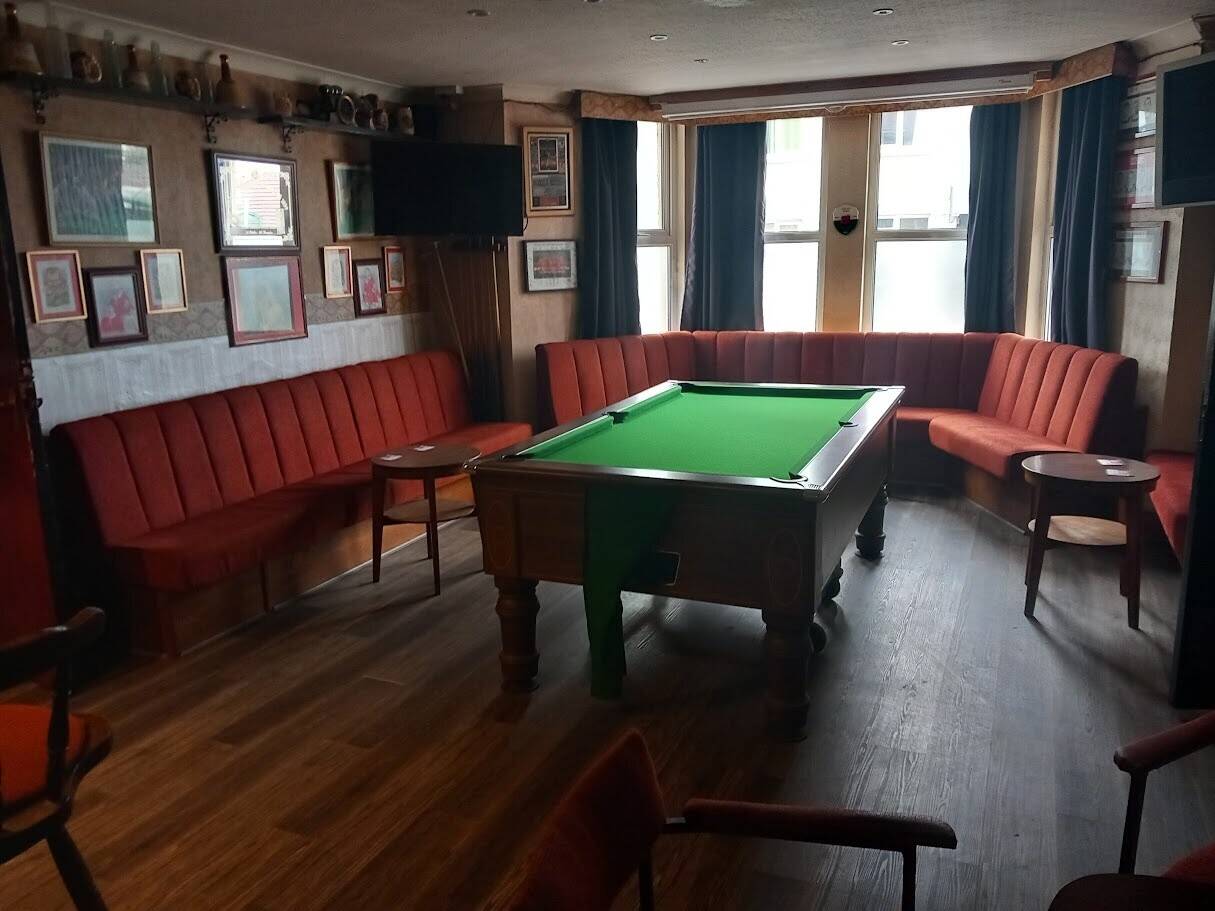 GWENT - WELL-ESTABLISHED PUBLIC HOUSE AT THE HEART OF SOUGHT AFTER RESIDENTIAL LOCATION