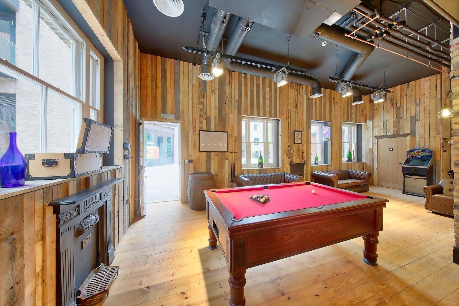 Award winning Barber Shop with alcohol license 
