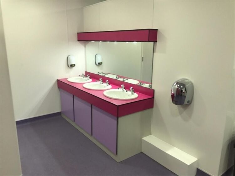 JOINERY SPECIALIST WITH ON-SITE WORKSHOP