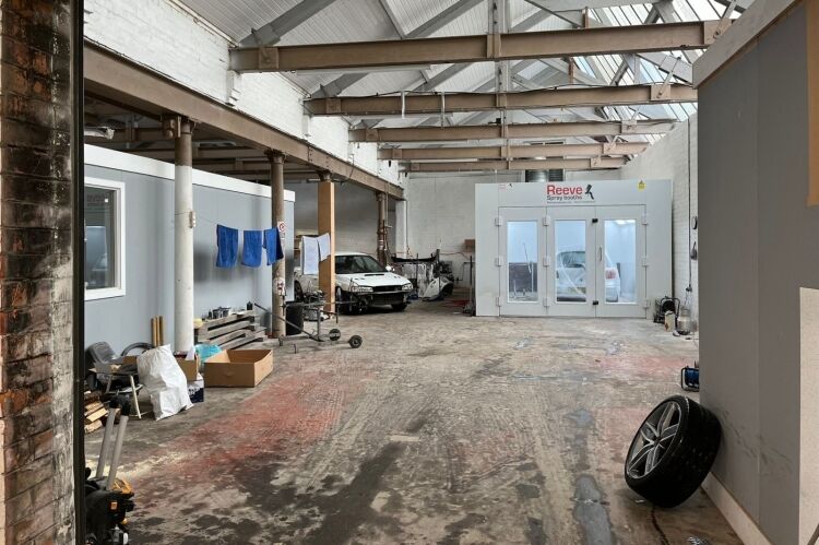 Established Vehicle Repair Business - Hull