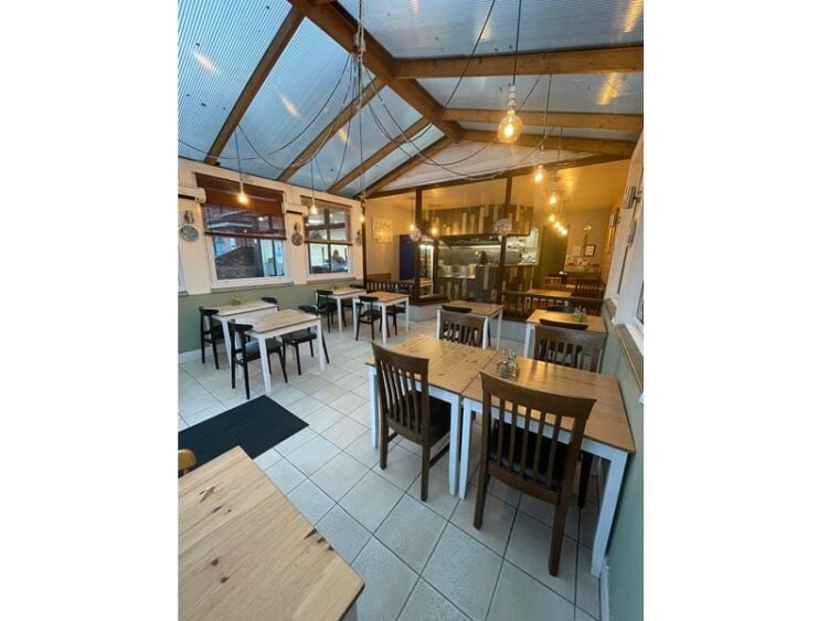 A Slice of Greece Awaits – Established Restaurant Opportunity Photo 4