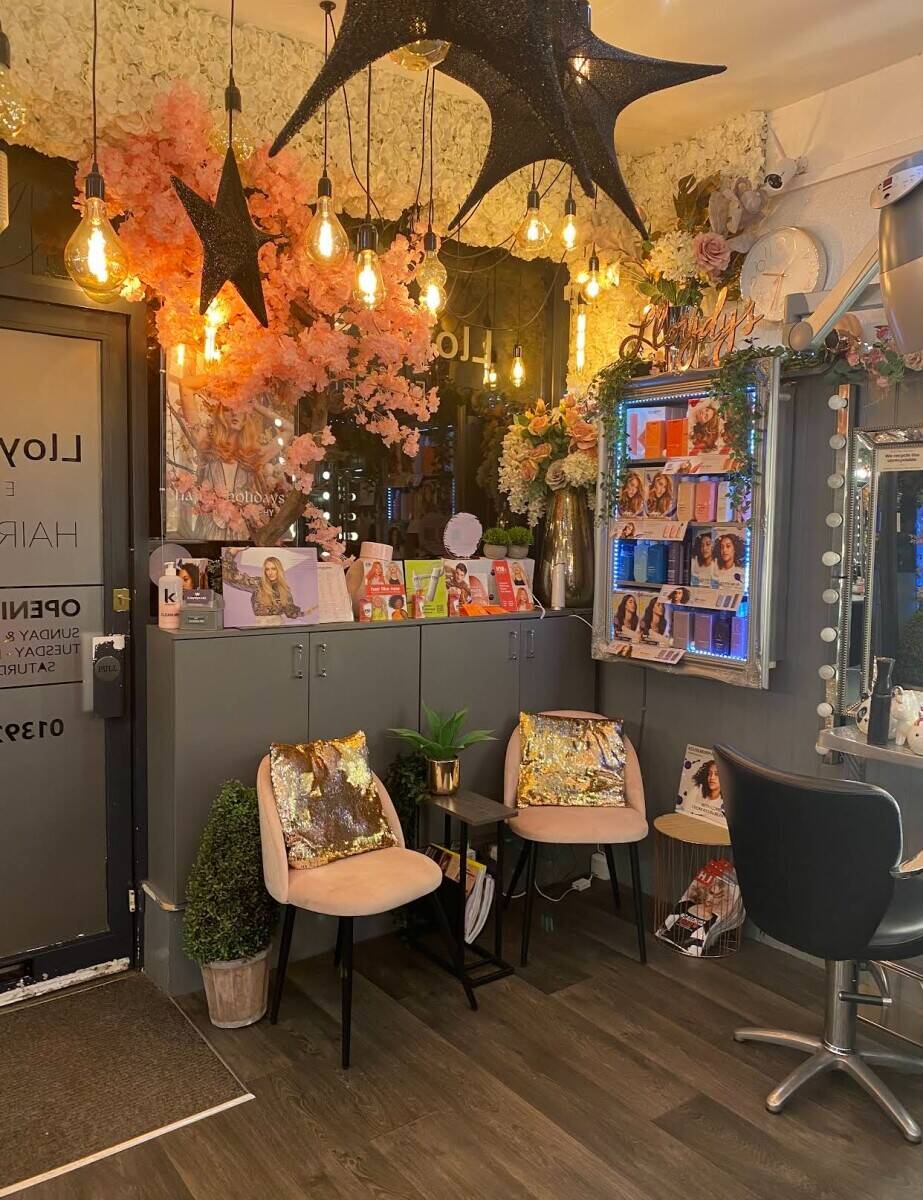 Hairdressers for sale in the heart of Pinhoe