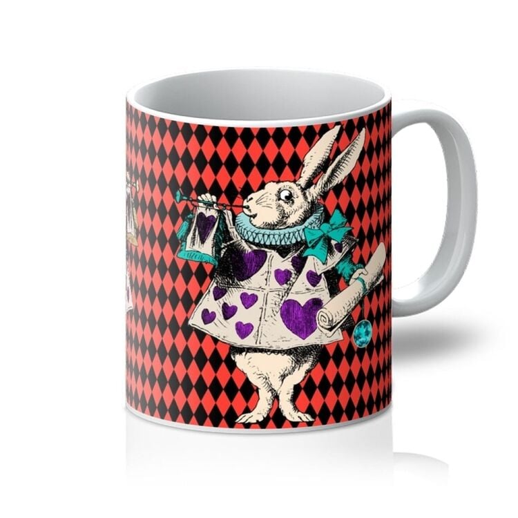 AN E-COMMERCE CUSTOMISABLE GIFT RETAILER
