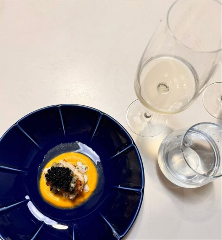 PREMIUM BISTRO-STYLE RESTAURANT