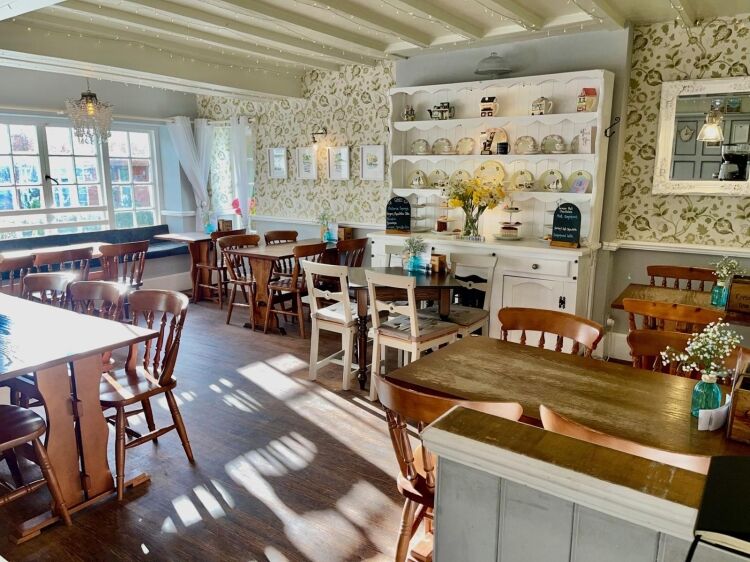 Leasehold Tea Rooms & Restaurant Located In Polperro, Cornwall Photo 4