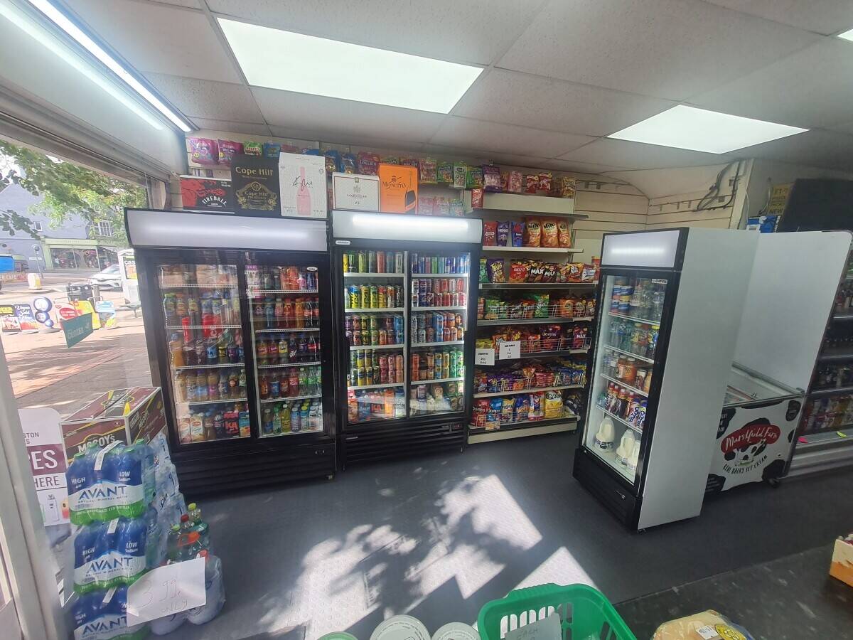 Wine shop for sale in Wallington 