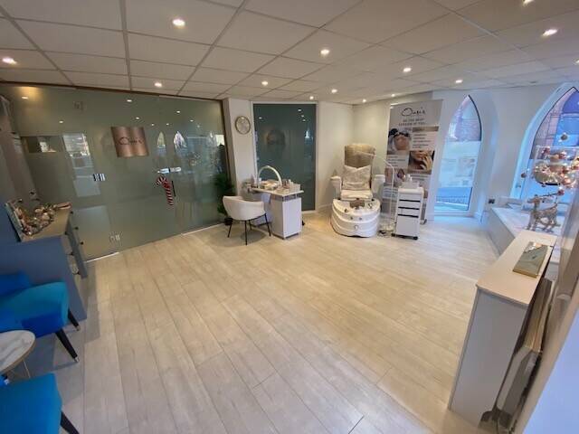 BEAUTY SALON BUSINESS FOR SALE Photo 4