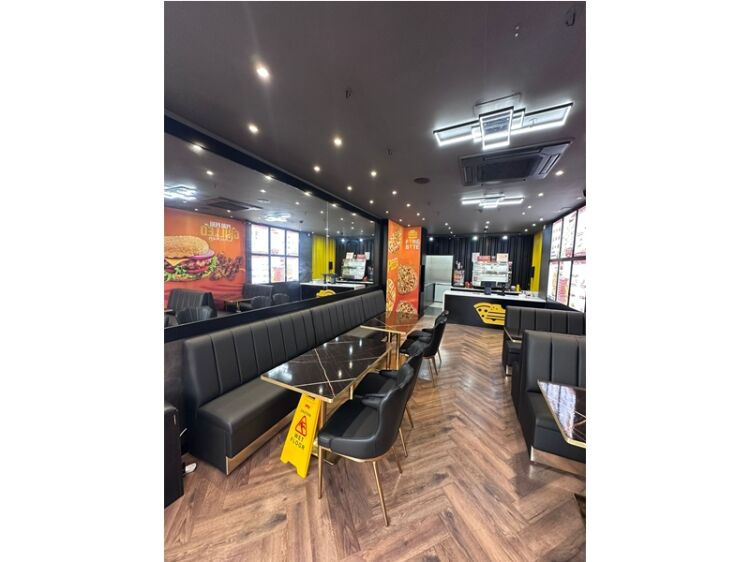 Prime Manchester Takeaway – Fully Equipped & Trading! Photo 4