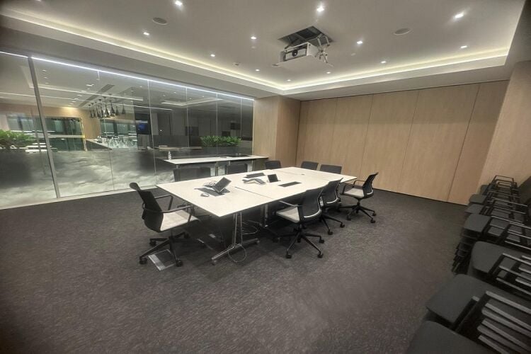 Established Commercial Cleaning Company Photo 4