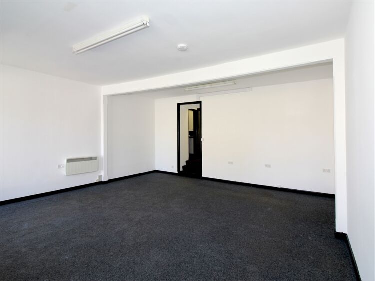 10 High Street (Vacant Site) Photo 4