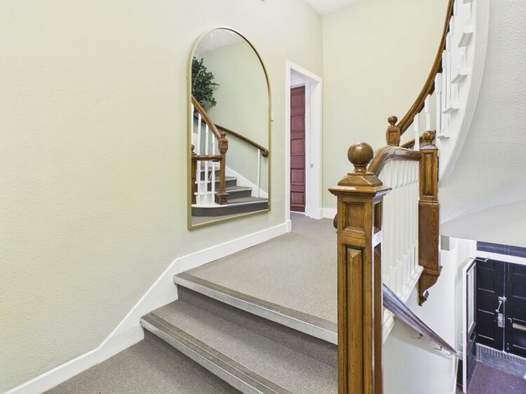 Flexible Serviced Office Accommodation Elgin City Center Photo 4