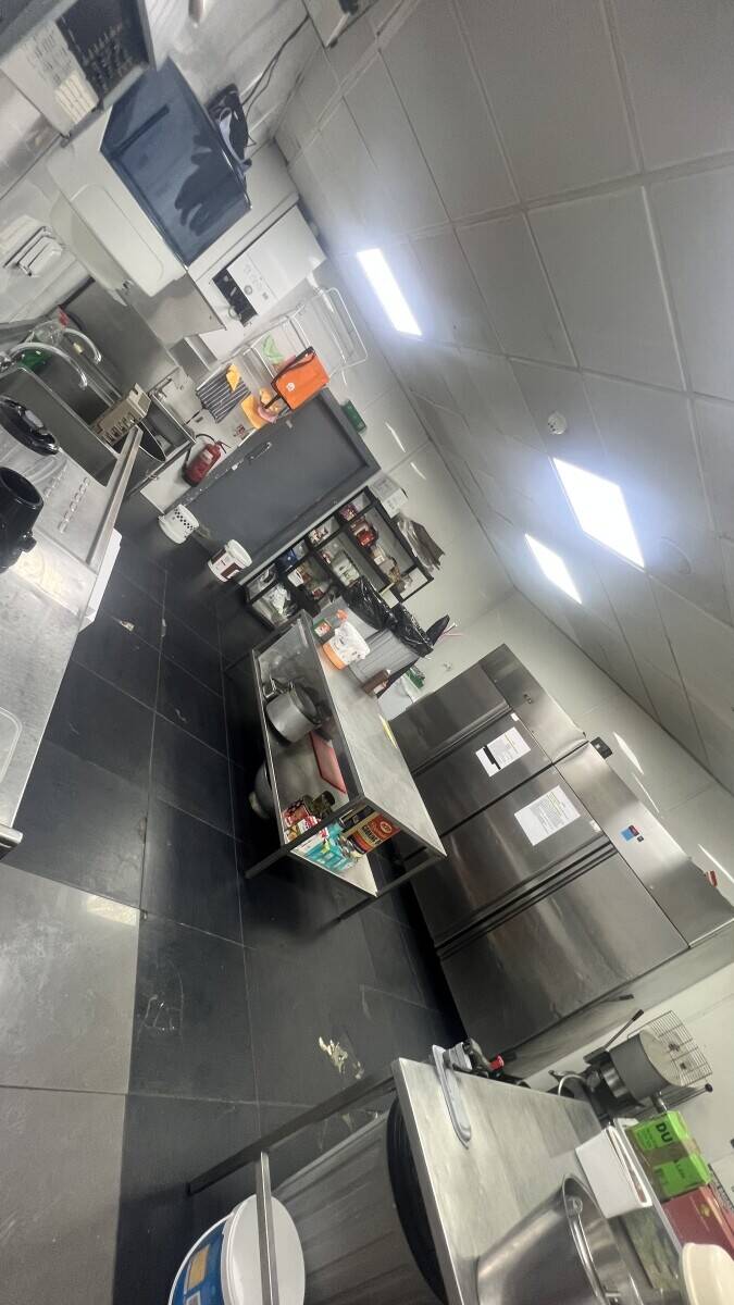 Great Opportunity to Own a Thriving Chip Shop with seating cafe area– Leasehold Available Now!