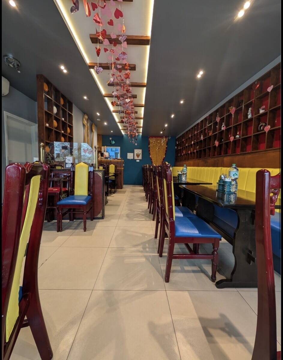 Indian and Chinese cuisine restaurant for sale in Sutton Croydon Photo 4