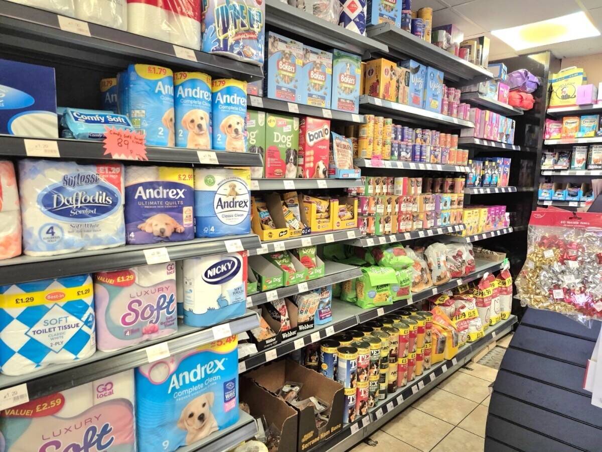 Profitable off licence with accommodation in Birmingham for sale Photo 4
