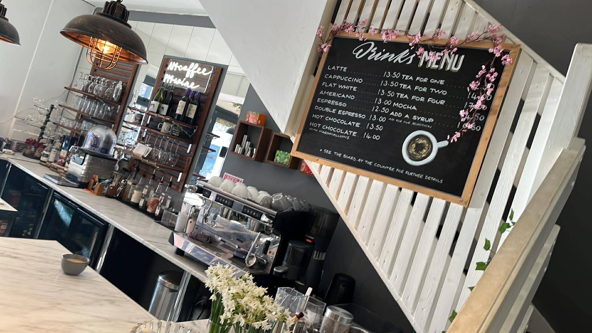 Beautiful Bistro in Bolsover Photo 4
