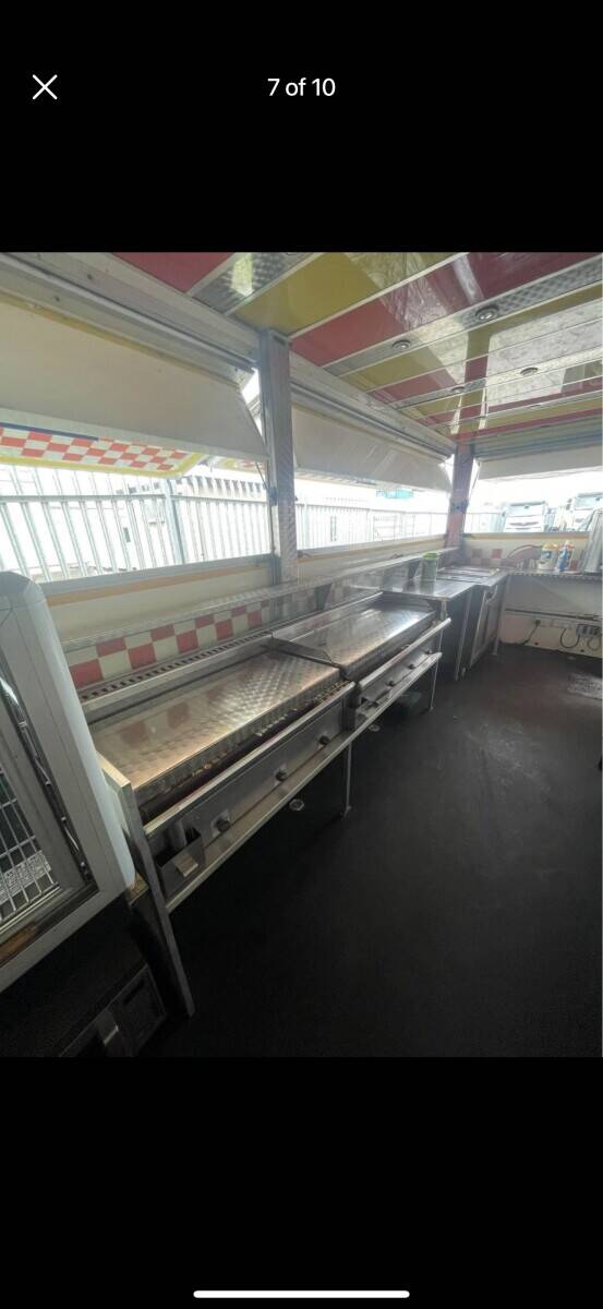 Verry successful food trailer bussines