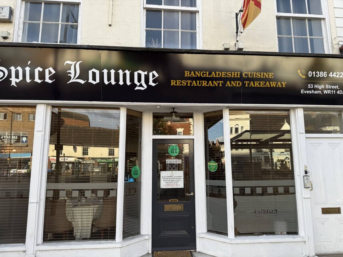 Bangladeshi restaurant for sale  in Evesham High Street  