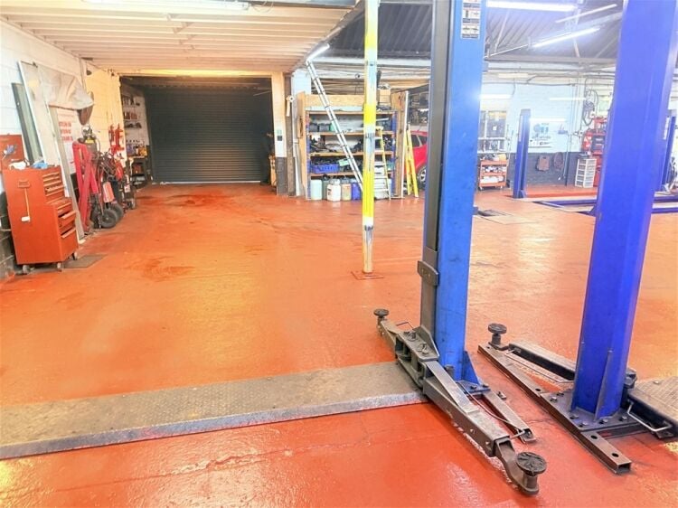 Vehicle Repairs & MOT For Sale in Bradford