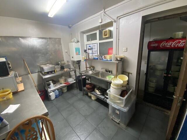 Established Takeaway Business for Sale Photo 4
