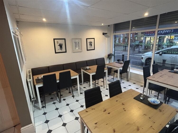 Cafe & Sandwich Bars For Sale in Oldham Photo 4