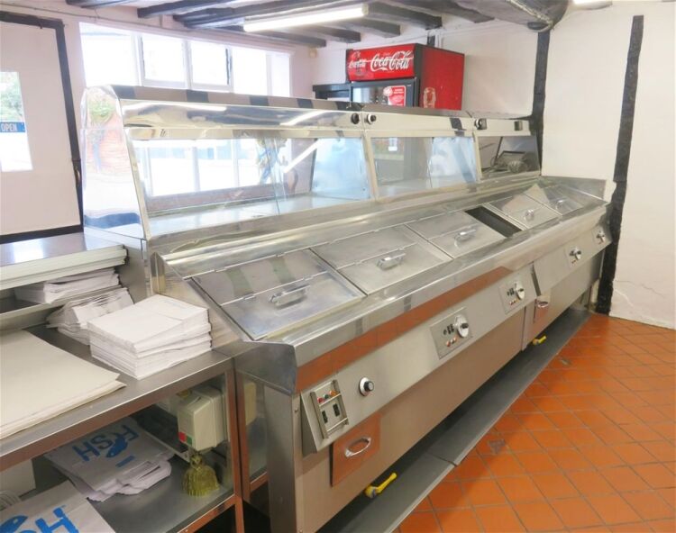 Grade II listed substantial freehold fish & chip shop with lovely family home in Suffolk. Photo 4