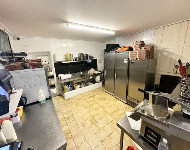 Fish and Chip Shop in Nottinghamshire Photo 4