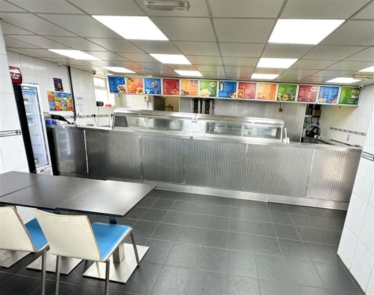 Long-established fish & chip shop, Kettering parade Photo 4