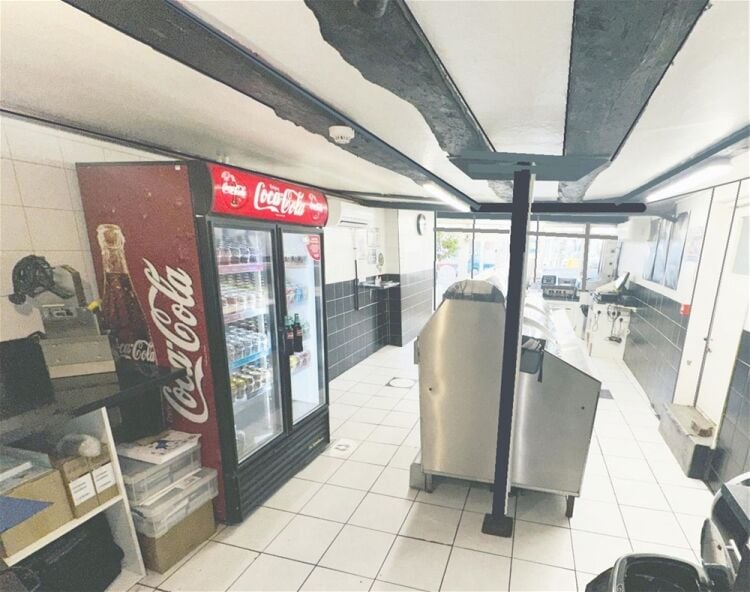 Grade II listed freehold fish & chip shop, Newent town centre Photo 4